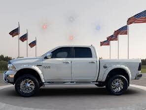 RAM 1500 Laramie Limited Crew Cab 4WD