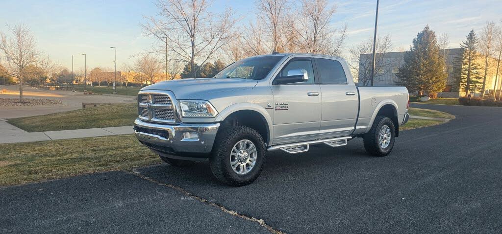 2017 RAM 2500 Laramie Crew Cab 4WD
