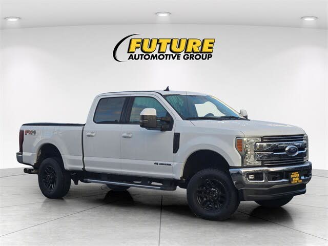 2019 Ford F-250 Super Duty Lariat Crew Cab 4WD