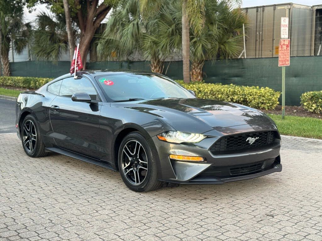 2019 Ford Mustang EcoBoost Coupe RWD