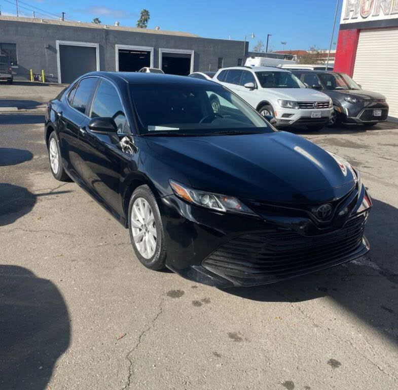 2019 Toyota Camry LE FWD