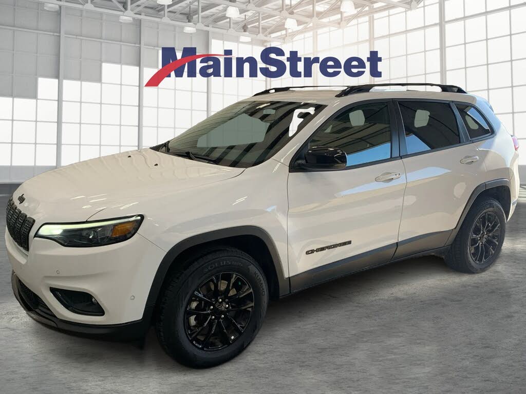 2023 Jeep Cherokee Altitude 4WD