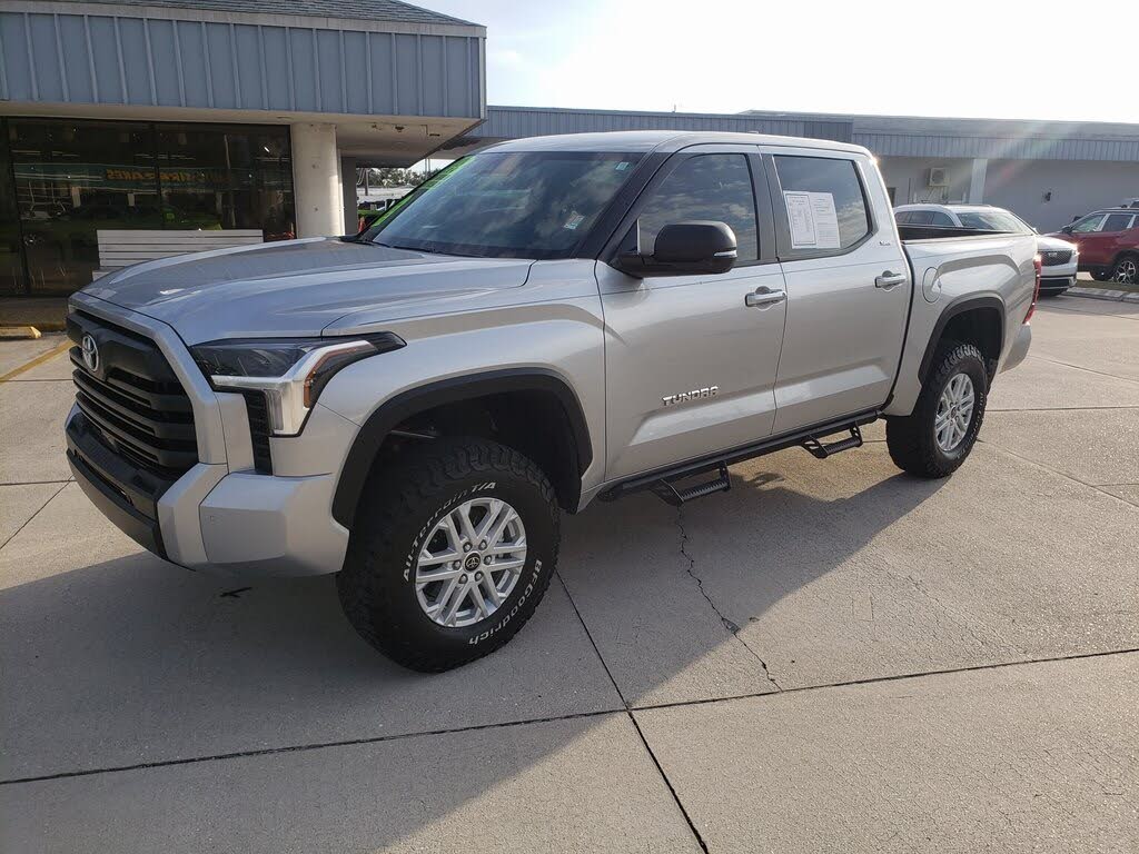 2024 Toyota Tundra SR5 CrewMax Cab 4WD