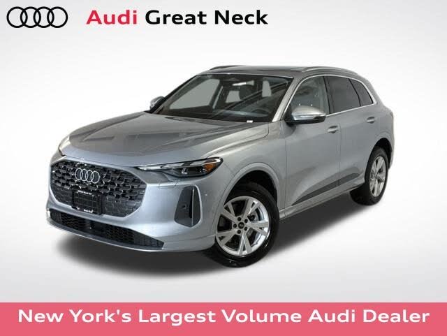 2025 Audi Q5 quattro Premium 40 TFSI