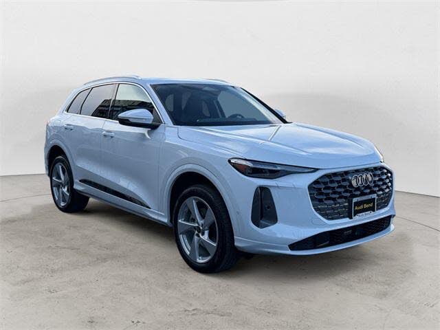 2025 Audi Q5 quattro Premium Plus 40 TFSI