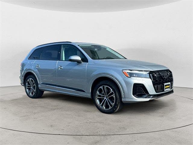2025 Audi Q7 quattro Premium 45 TFSI