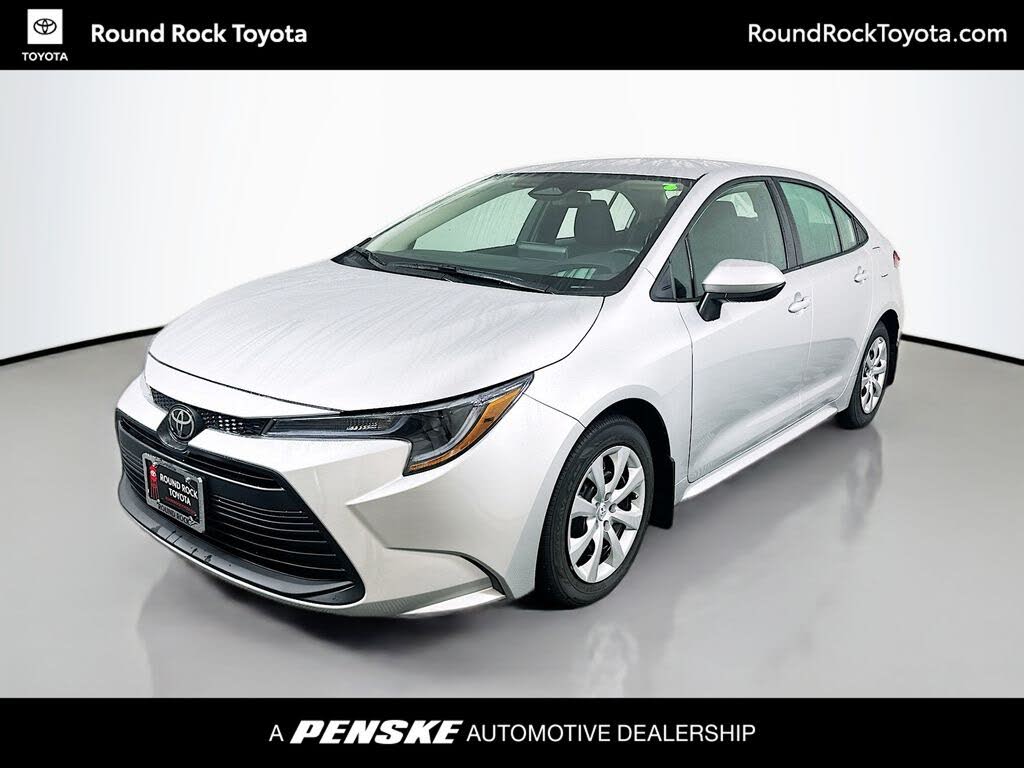2025 Toyota Corolla LE FWD