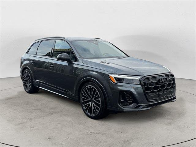 2026 Audi SQ7 4.0T quattro Premium Plus