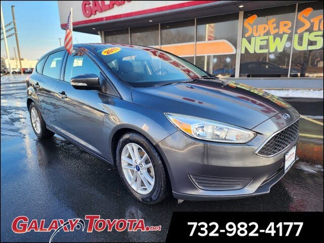 2017 Ford Focus SE Hatchback