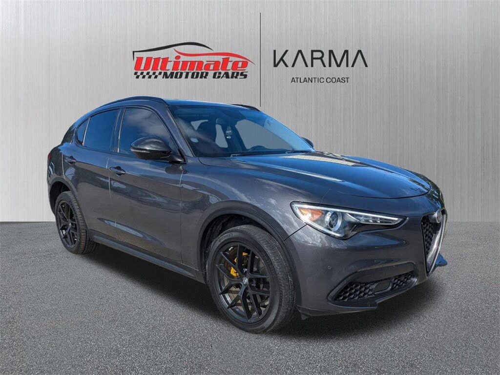 2019 Alfa Romeo Stelvio Sport RWD