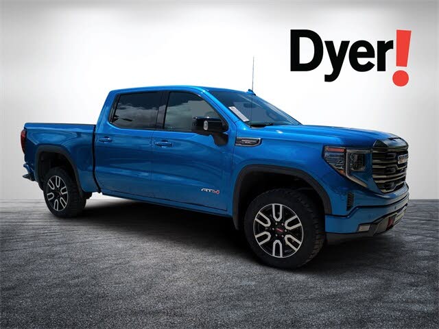 2023 GMC Sierra 1500 AT4 Crew Cab 4WD