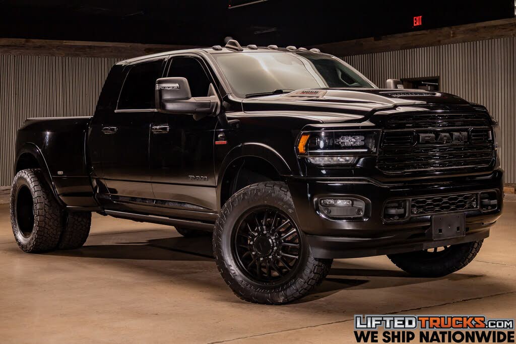 2023 RAM 3500 Limited Mega Cab DRW 4WD