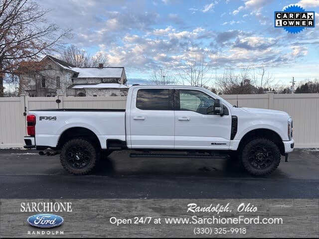 2024 Ford F-350 Super Duty Lariat Crew Cab 4WD