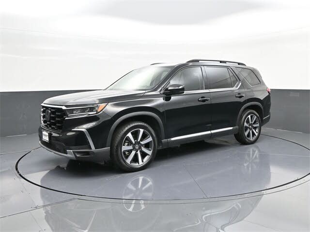 2024 Honda Pilot Touring FWD
