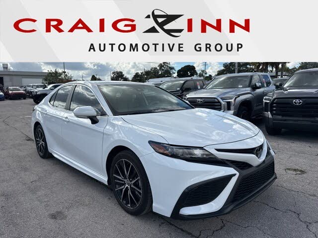 2024 Toyota Camry SE FWD