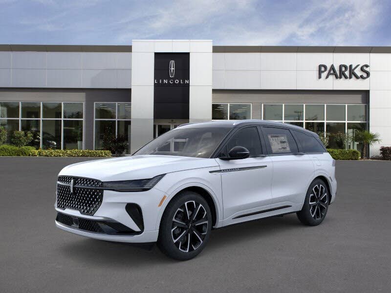 2025 Lincoln Nautilus Reserve AWD