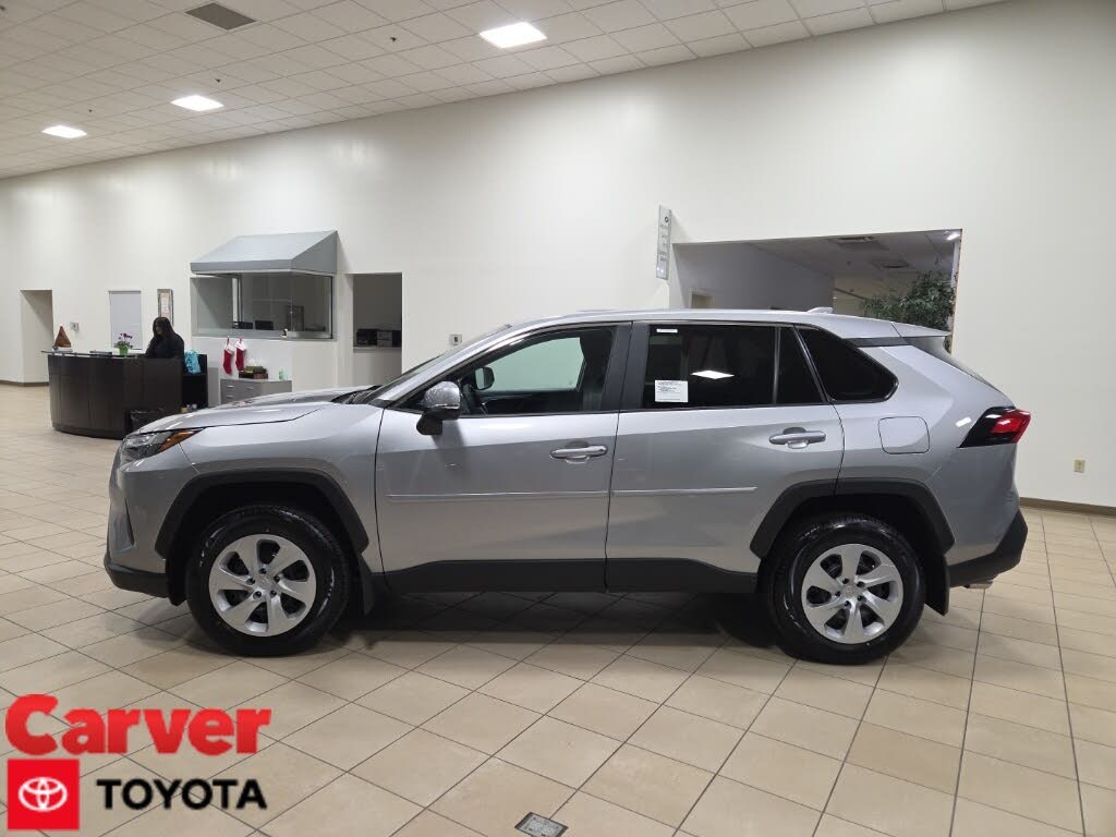 2025 Toyota RAV4 LE AWD