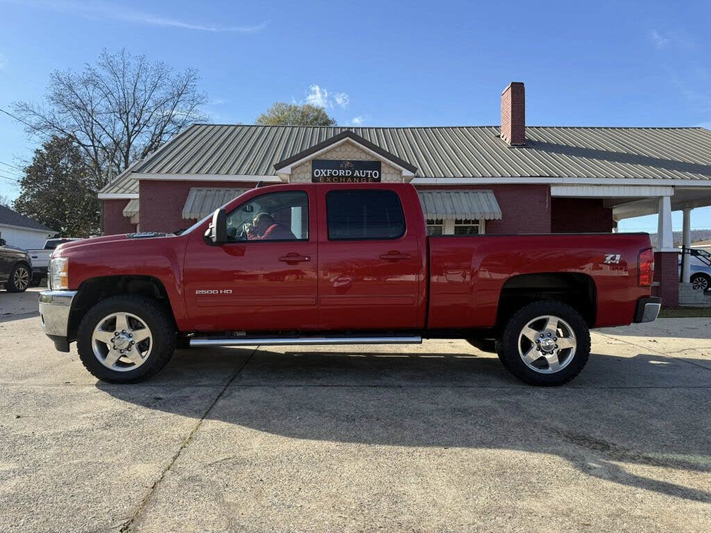 2011 Chevrolet Silverado 2500HD LTZ Crew Cab 4WD