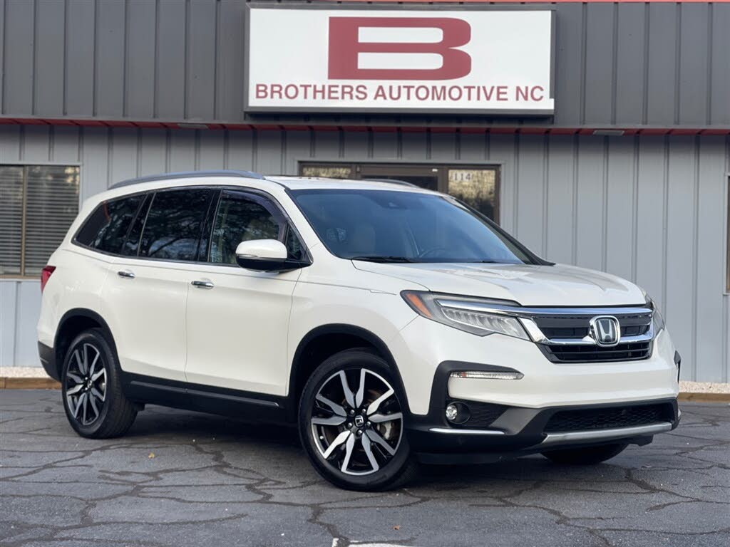 2019 Honda Pilot Touring FWD