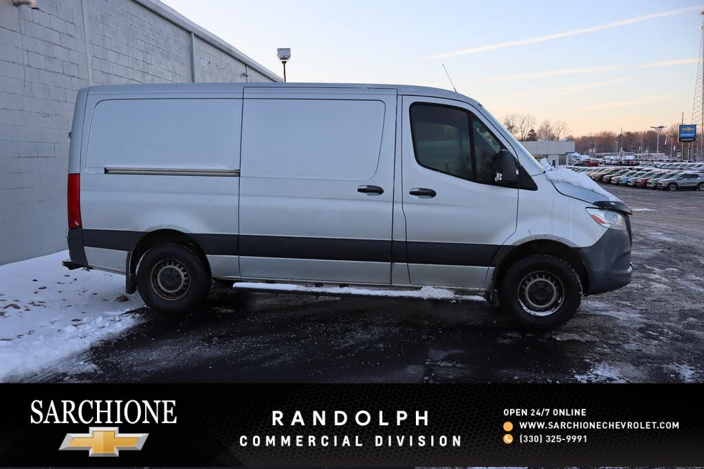 2019 Mercedes-Benz Sprinter 1500 Cargo 1500 144 Standard Roof Cargo Van RWD
