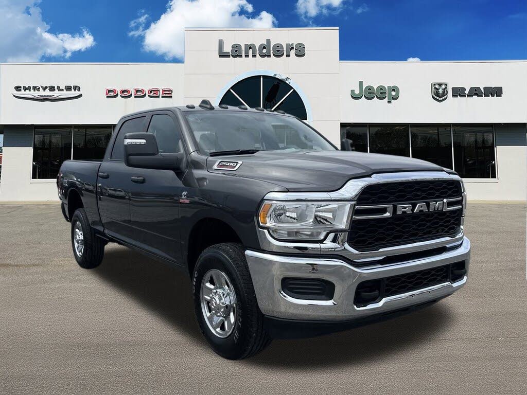 2024 RAM 2500 Tradesman Crew Cab 4WD