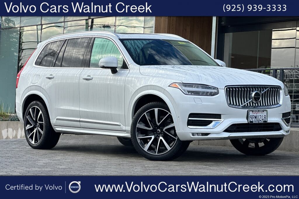 2024 Volvo XC90 B5 Plus Bright Theme AWD