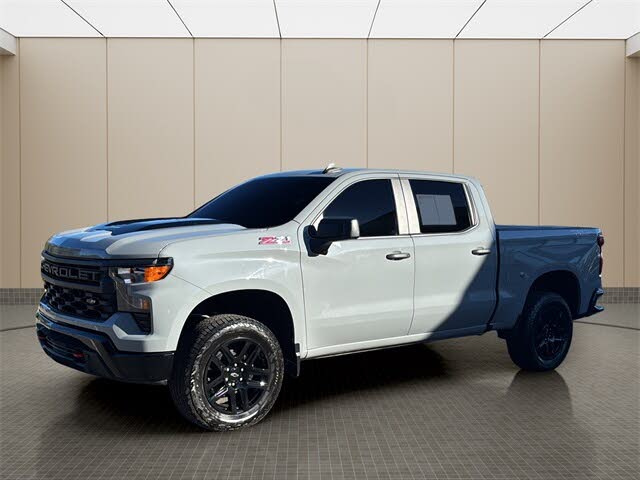 2025 Chevrolet Silverado 1500 Custom Trail Boss Crew Cab 4WD
