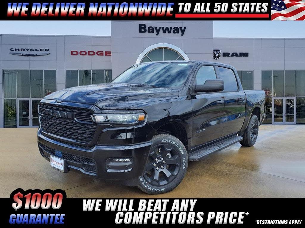 2026 RAM 1500 Express Crew Cab 4WD