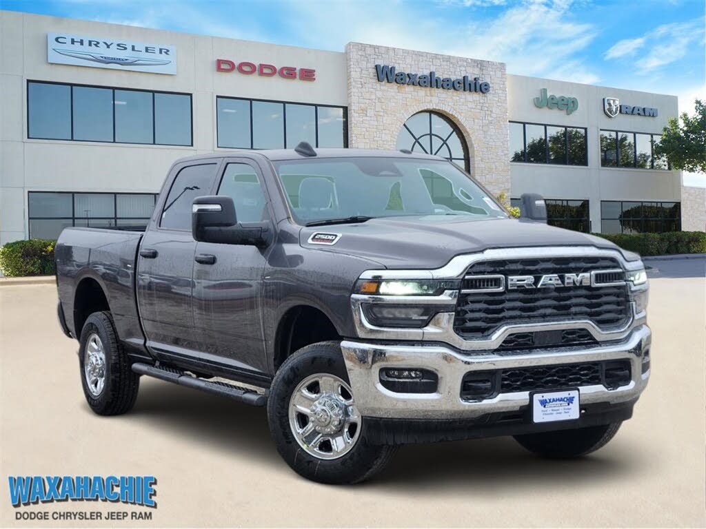 2026 RAM 2500 Tradesman Crew Cab 4WD