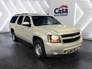 Chevrolet Suburban 2500 LT 4WD