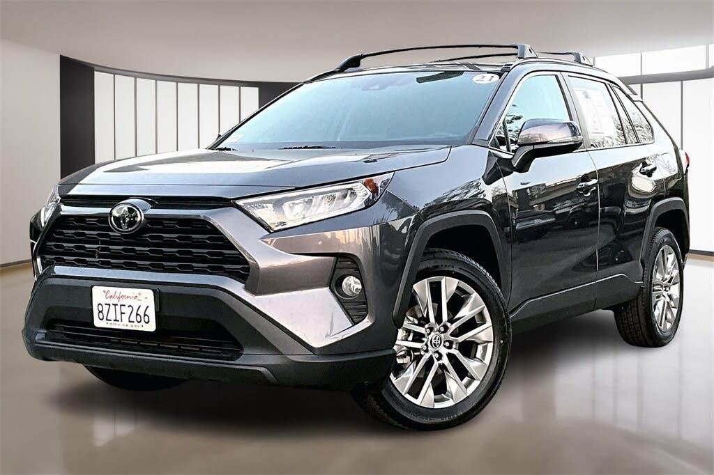 2021 Toyota RAV4 XLE Premium FWD