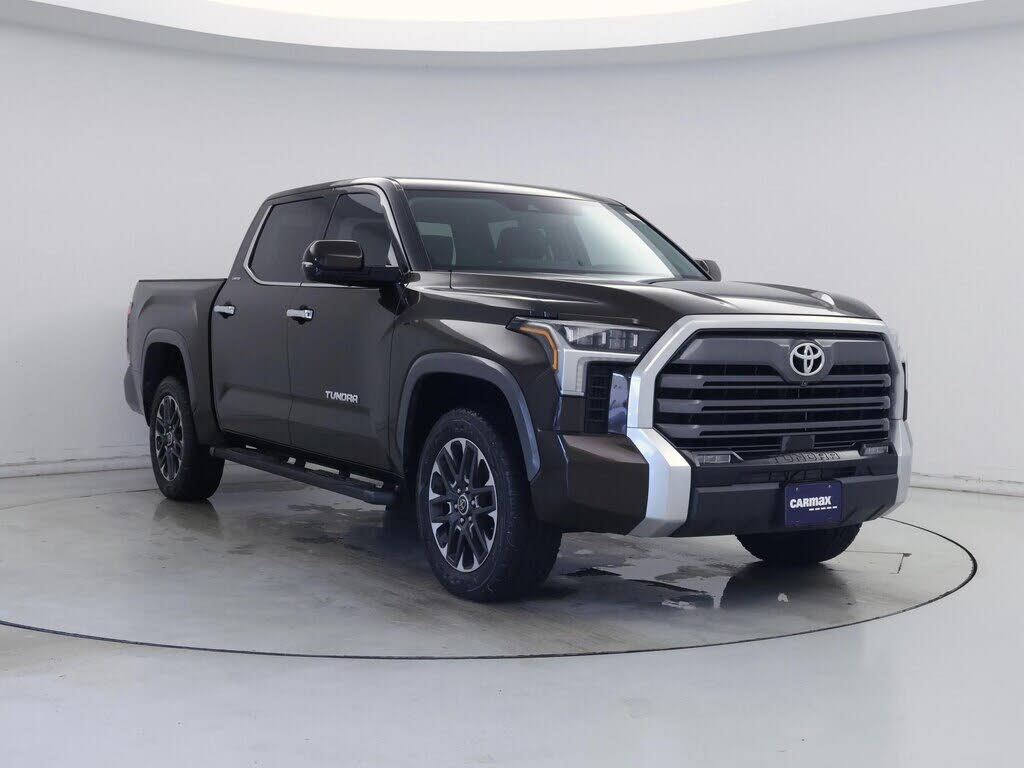 2022 Toyota Tundra Limited CrewMax Cab 4WD