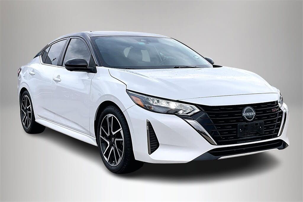 2024 Nissan Sentra SR FWD