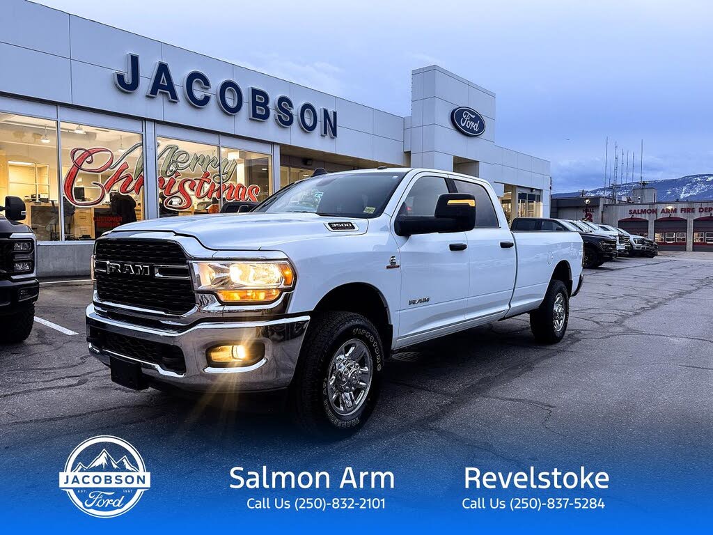 2024 RAM 3500 Big Horn Crew Cab LB 4WD
