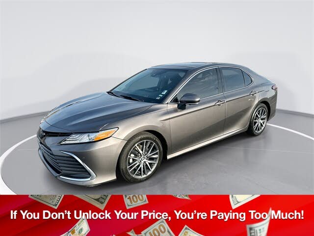 2024 Toyota Camry XLE FWD