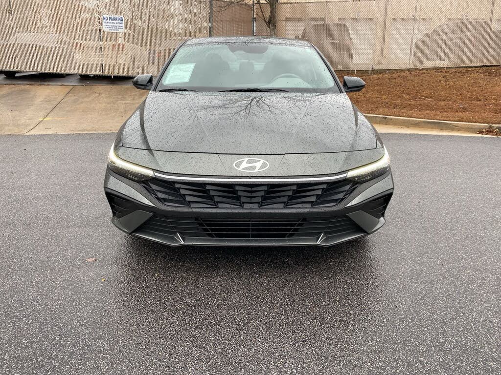 2025 Hyundai Elantra SEL Sport FWD