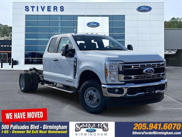 2026 Ford F-350 Super Duty Chassis XL SuperCab DRW 4WD