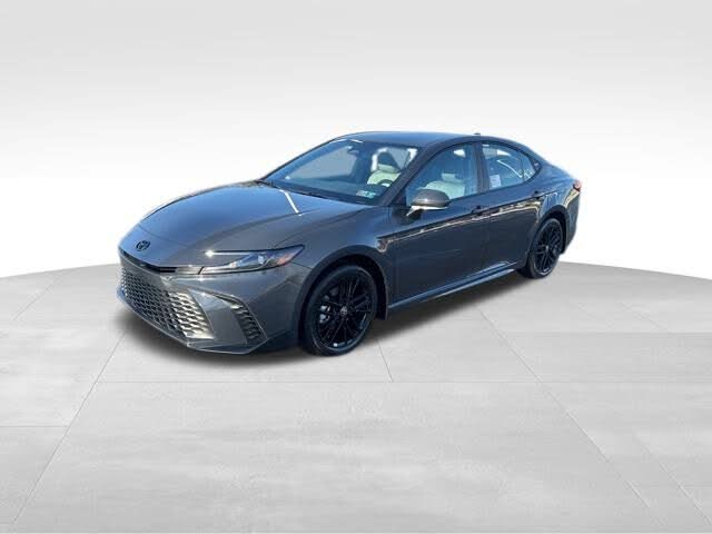 2026 Toyota Camry SE AWD