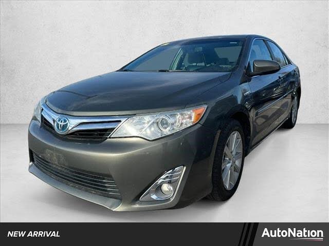 2013 Toyota Camry Hybrid XLE FWD