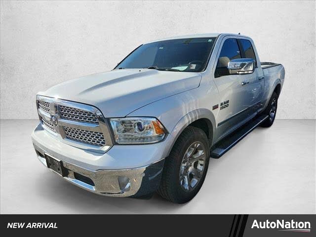 2017 RAM 1500 Laramie Quad Cab 4WD