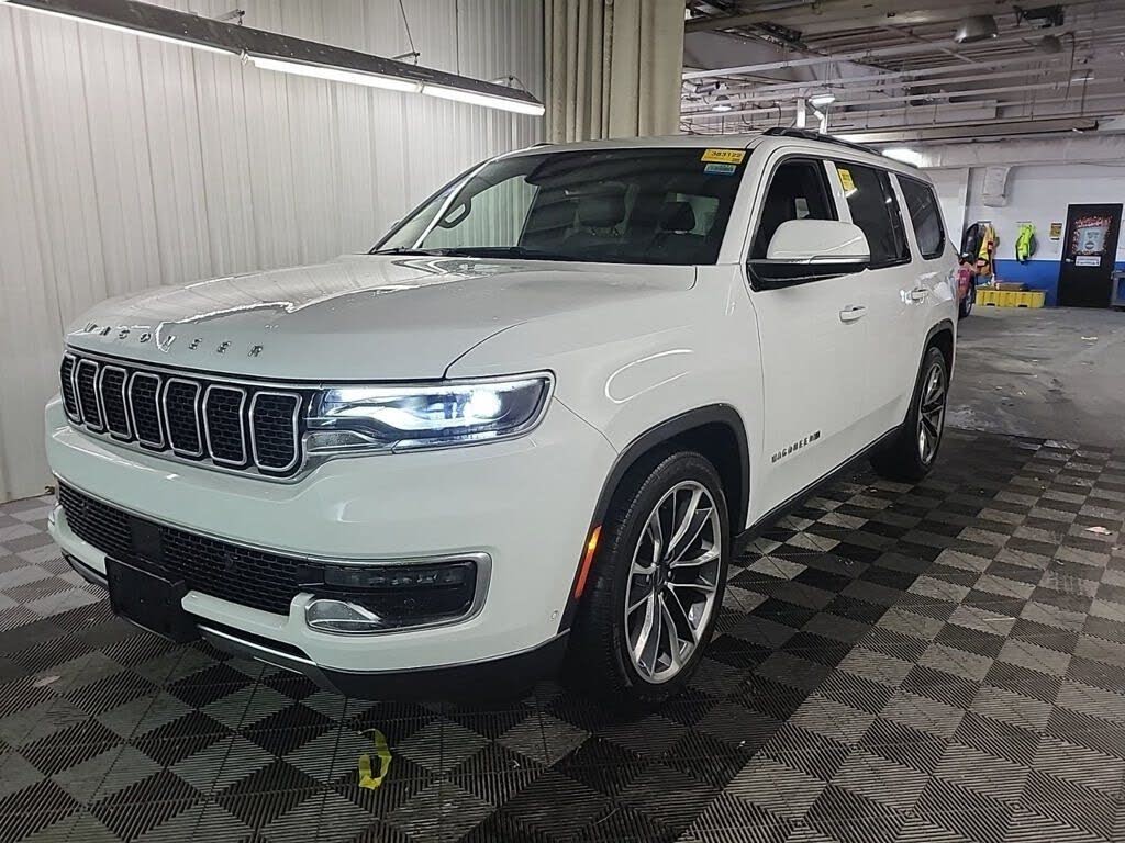 2022 Jeep Wagoneer Series III 4WD