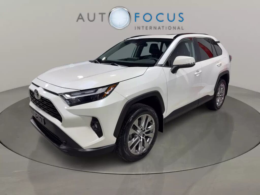 2022 Toyota RAV4 XLE AWD
