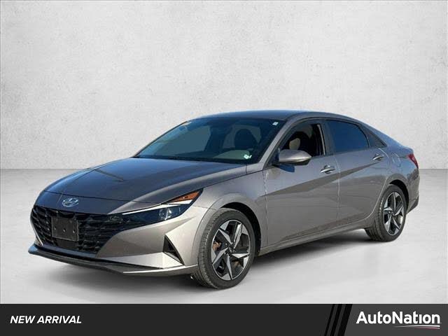 2023 Hyundai Elantra SEL FWD