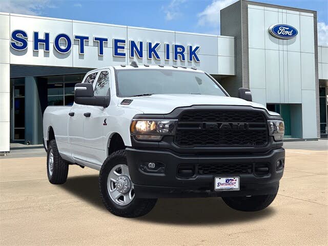 2023 RAM 3500 Tradesman Crew Cab LB 4WD