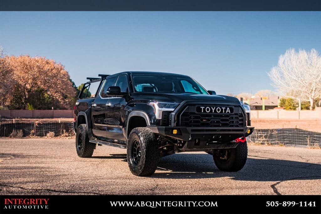 2023 Toyota Tundra Limited CrewMax Cab 4WD