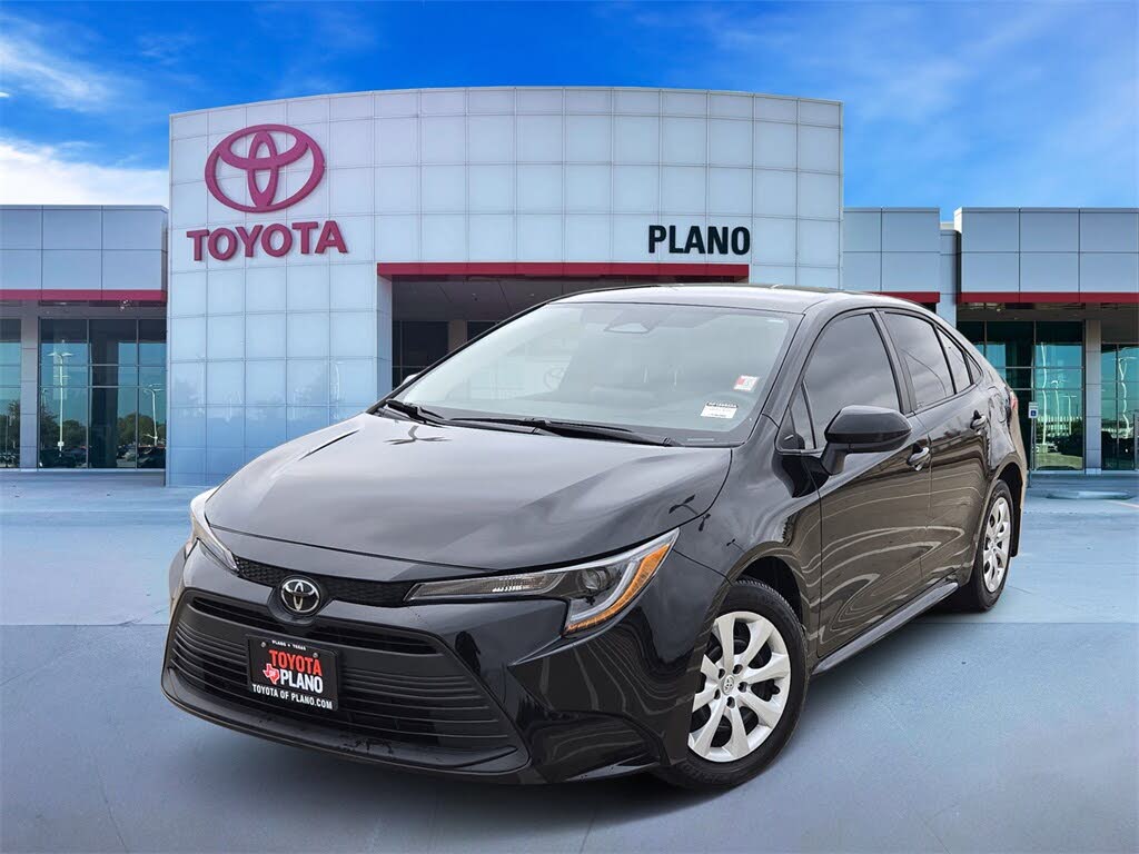 2024 Toyota Corolla LE FWD