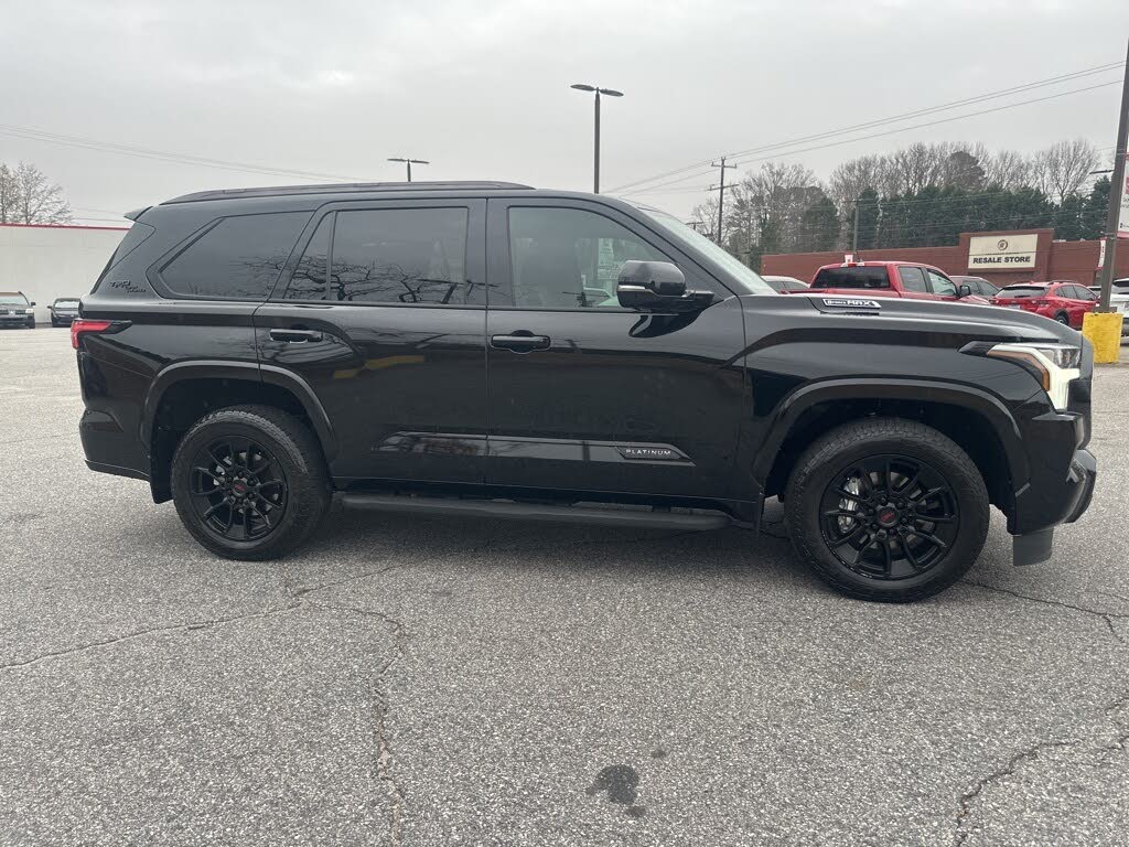 2024 Toyota Sequoia Platinum 4WD