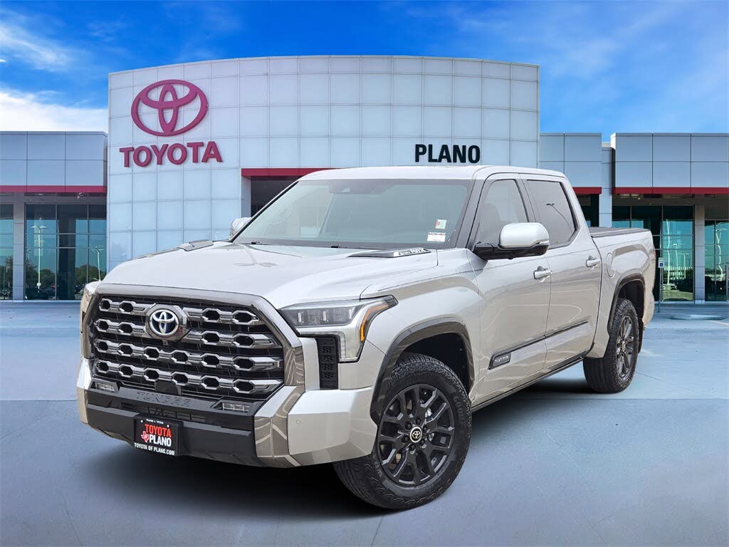 2024 Toyota Tundra Hybrid Platinum HV CrewMax Cab 4WD