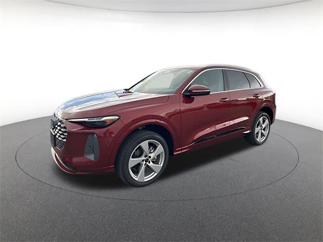 2025 Audi Q5 quattro Premium Plus 40 TFSI