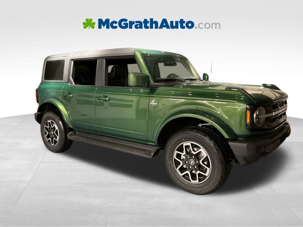 2025 Ford Bronco Outer Banks 4-Door 4WD